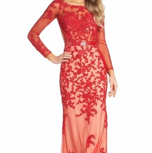 Mac Duggal 62062M open back embroidered tulle gown